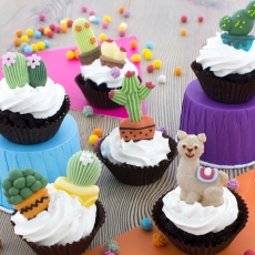 2081 100 Lama Kaktus Cupcakes Charge2 Günthart Herbst