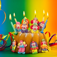 2892 Clownskoepfe Günthart Clowns