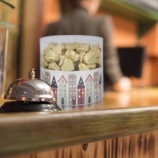 7047 1 118 Pralinenherzen Nougat Fachwerk Haeuser Günthart Weihnachten