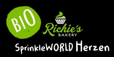 73083richiesbakerybiozuckerstreudekor2farbigeherzen Richie´s Bakery Richies Bakery Richie s Bakery Sprinkle World Herzen, BIO & Vegan, 60g