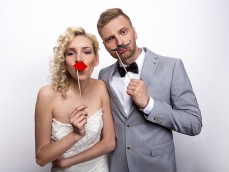 Moustache Schnurrbart Party Gag 505 33 Partydeco Partydeko 6 Schnurrbärte am Stiel - Requisiten / Zubehör für Hochzeitsbilder oder Partyfotos
