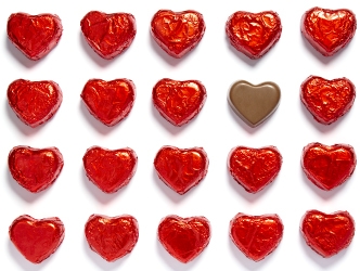 Rote Pralinenherzen