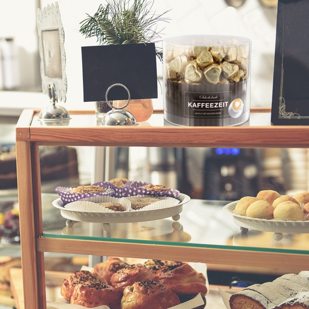 Günthart 150 goldene Herzen aus Schokolade | Kaffeezeit 