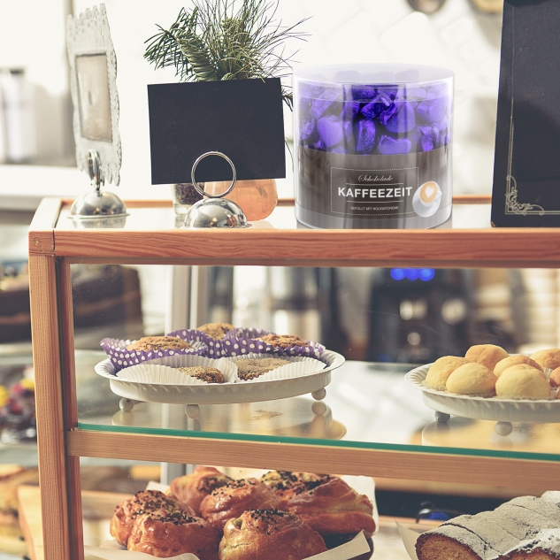 Günthart 150 lila Herzen aus Schokolade | Kaffeezeit 