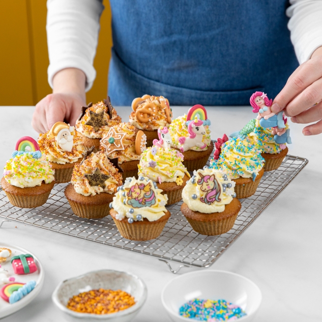BackDecor 8 Einhörner aus Zucker, VKE mit 15 Stück 